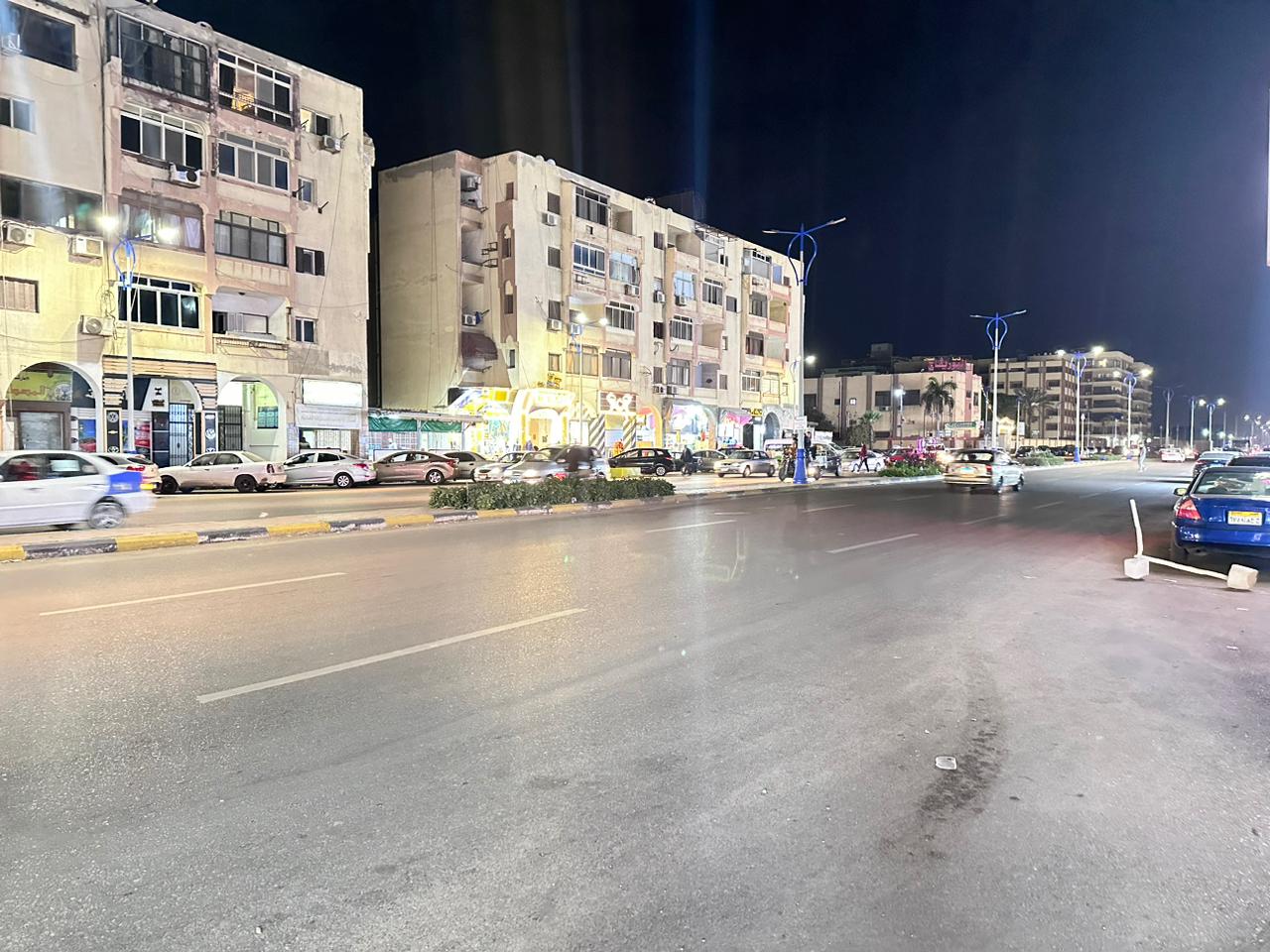 شوارع بورسعيد ليلا