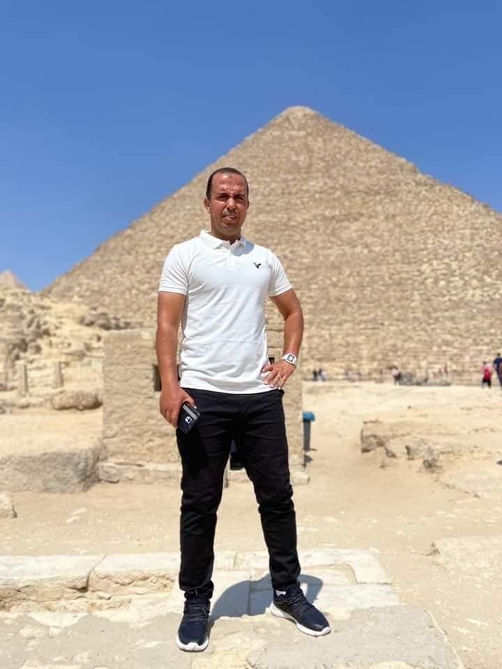هاني المصدر خلال زيارته إلى مصر
