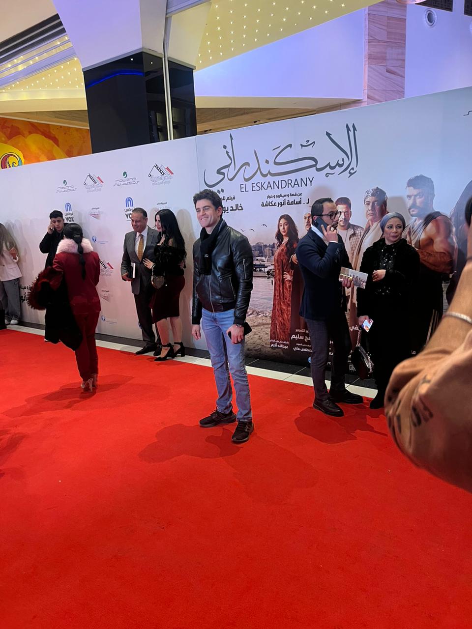 خالد يوسف ونبيلة عبيد وعصام السقا بالعرض الخاص لفيلم الإسكندراني (3)