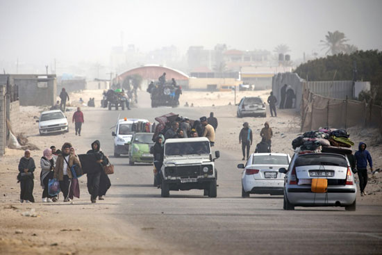 النازحون إلى جنوب غزة