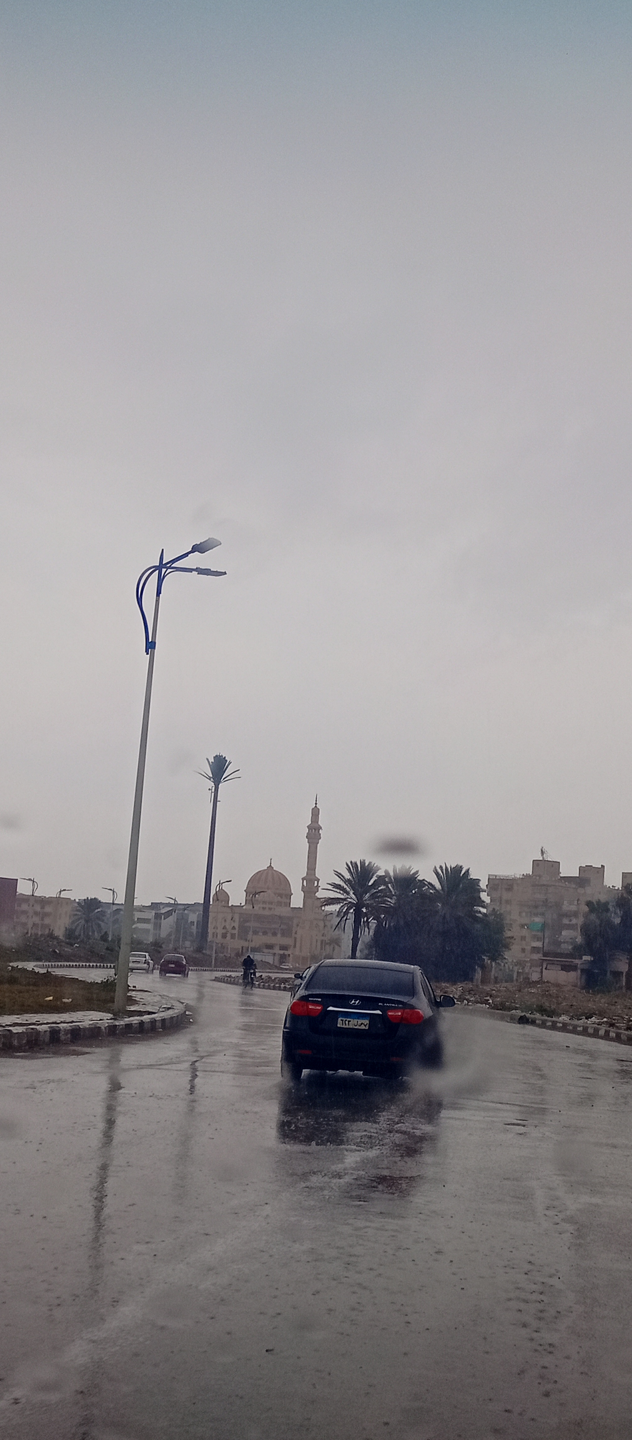 أمطار غزيرة على بورسعيد وبورفؤاد