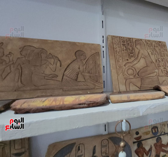 لوحات-من-التاريخ-الفرعونى-مصنعة-يدوياً