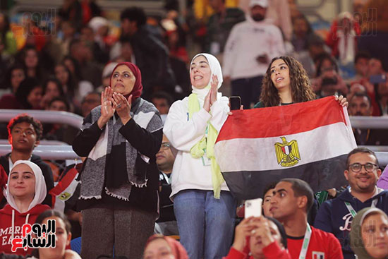 الجماهير المصرية تؤازر منتخب مصر لكرة اليد