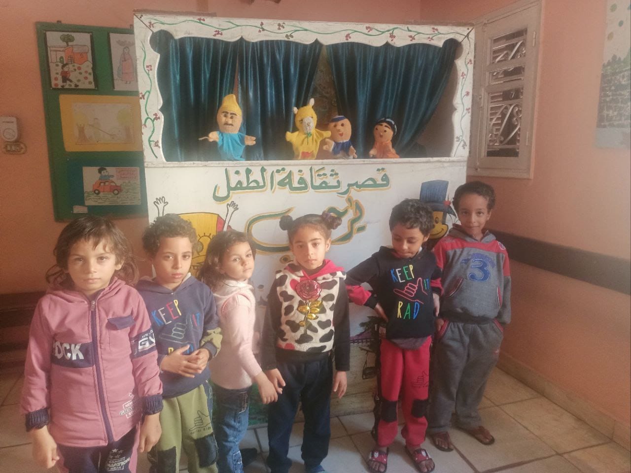 مسرح الدمى لدعم أطفال الأقصر (1)