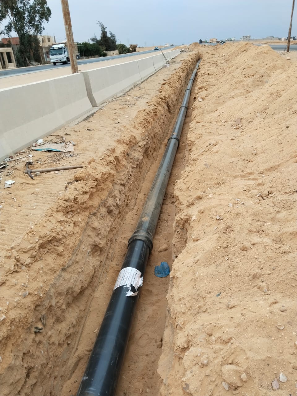 الانتهاء من إصلاح كسر خط مياه بمدينة فايد بالإسماعيلية (3)
