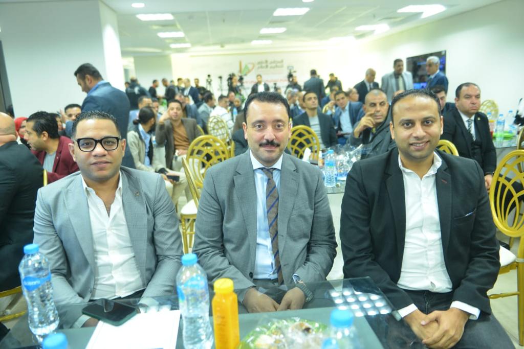 الصحفي أمين صالح يتسلم ترخيص الموقع العام من العليا للإعلام... الصور (4)