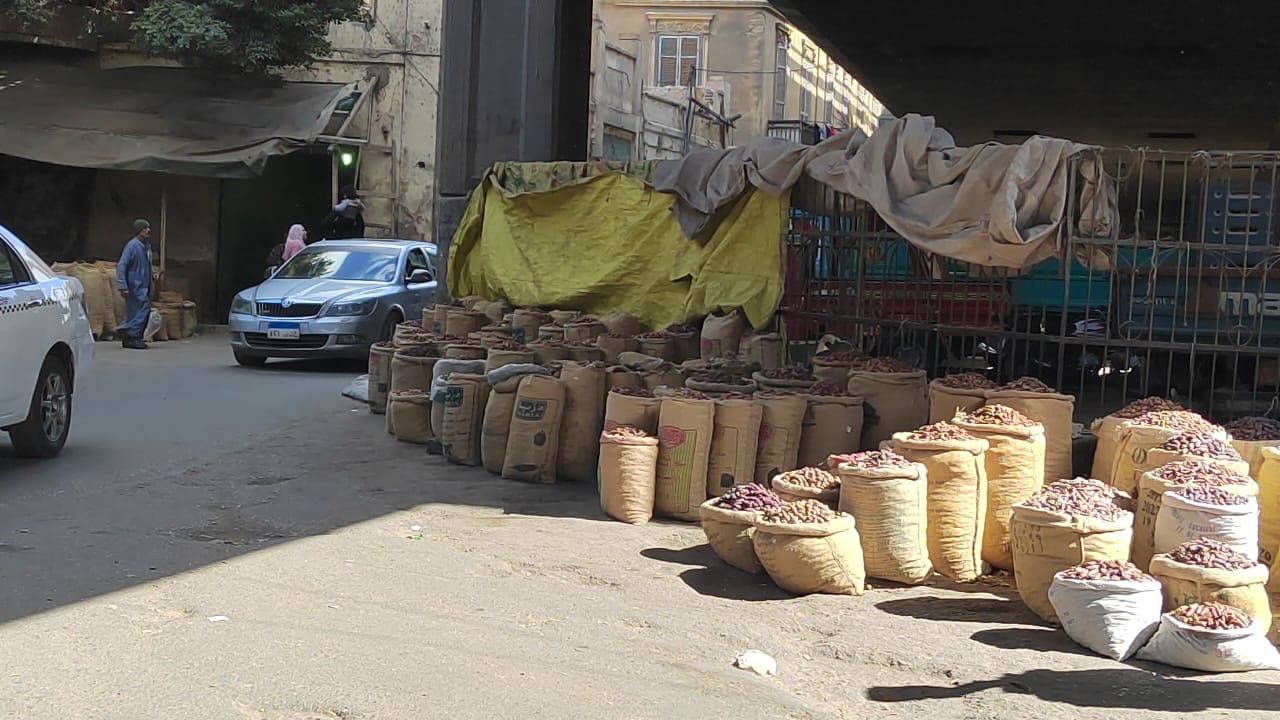 الياميش فى  سوق الساحل بالقاهرة (2)