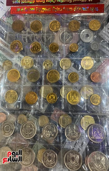 العملات المصرية والأوروبية بمعرض القاهرة (2)