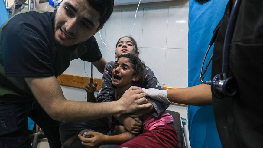 مصابو القصف الإسرائيلى على مشفى المعمدانى بغزة