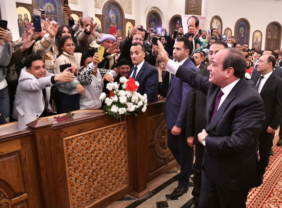 الرئيس السيسى يشارك أقباط مصر الاحتفال بعيد الميلاد المجيد (2)
