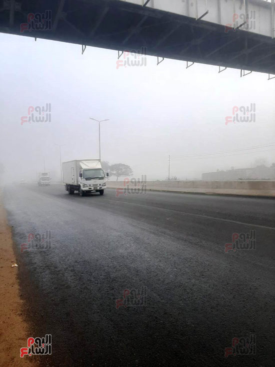 الشبورة-المائية-تغطى-طريق-إسكندرية-الزراعى-(5)