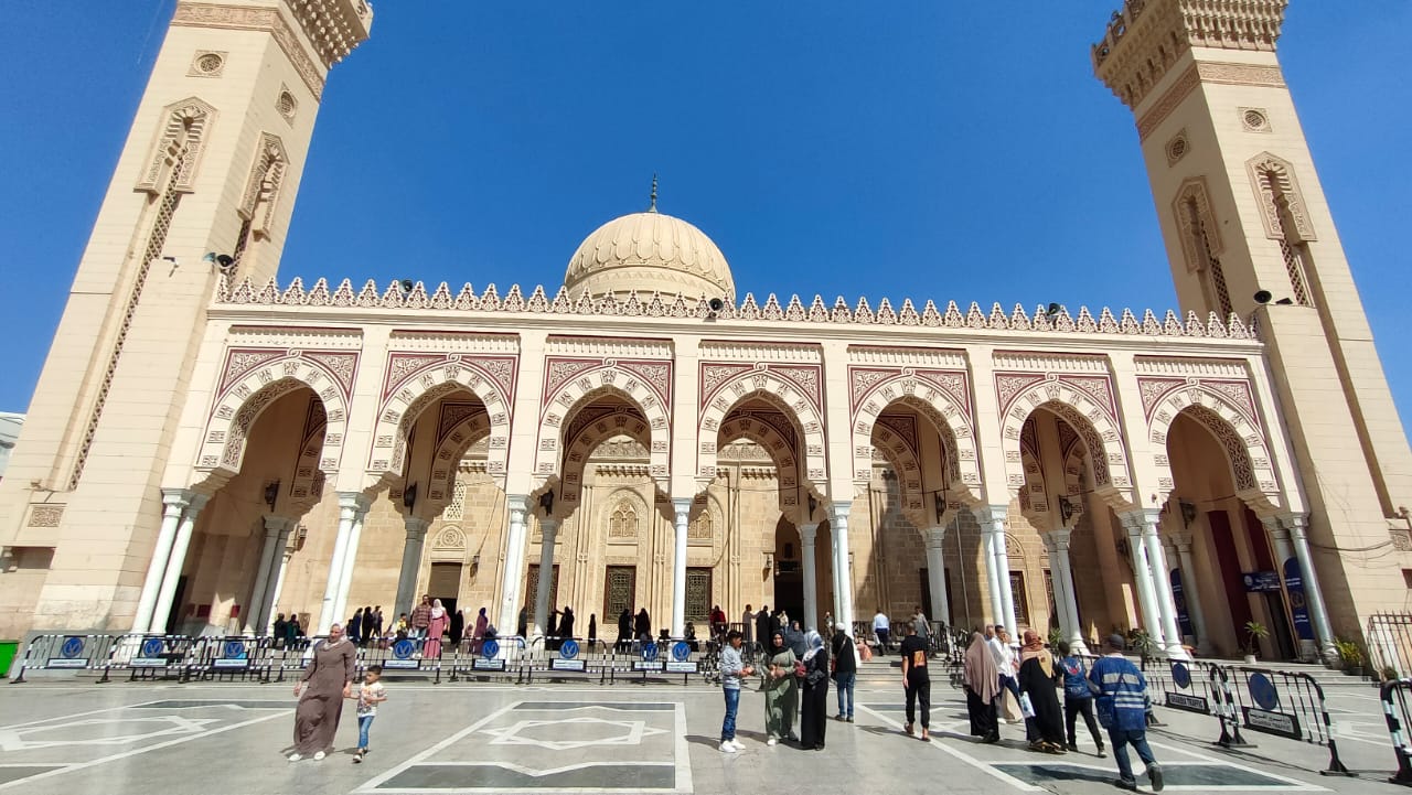 المسجد.. المسجد..