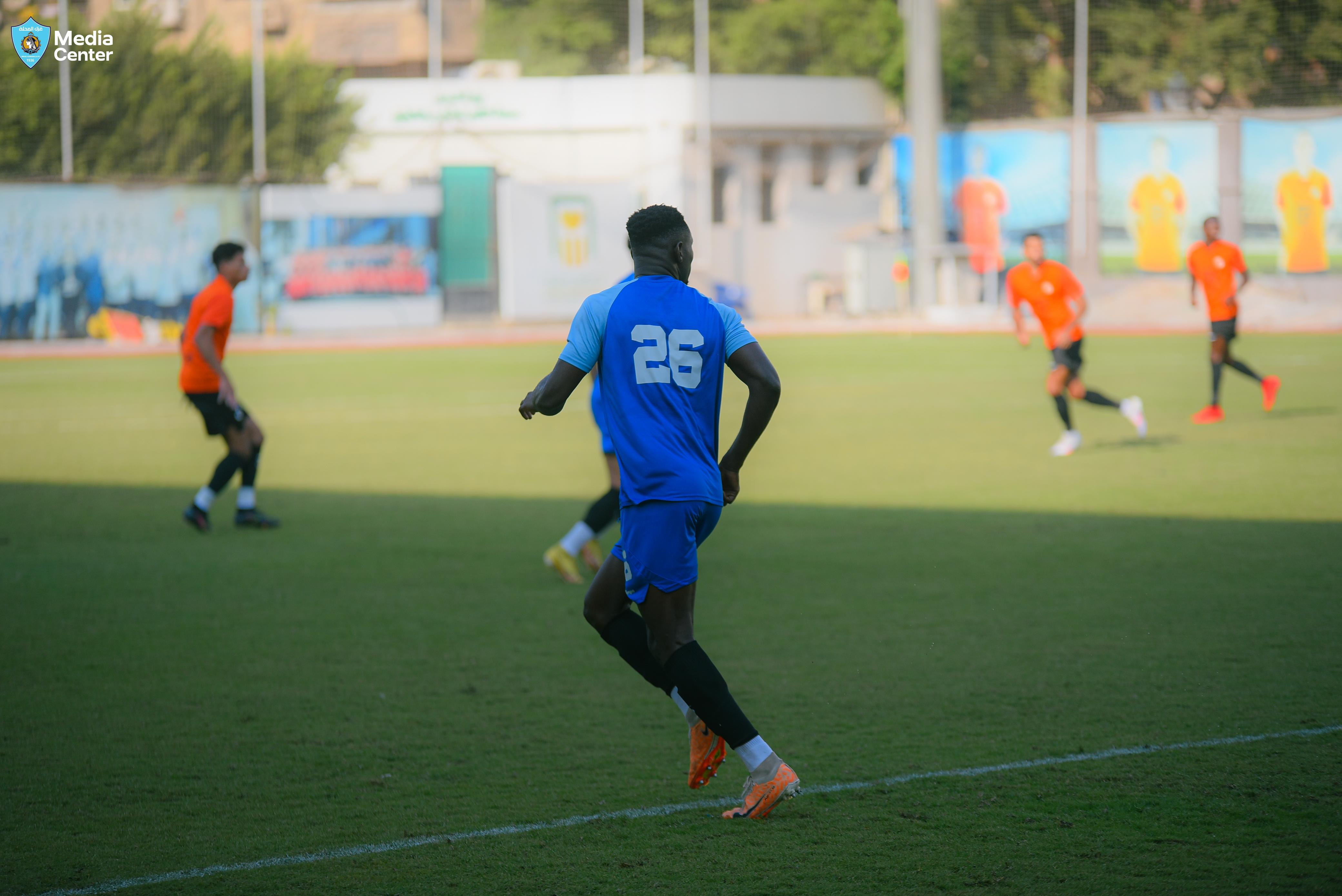 مباراة البنك الاهلى وغزل المحلة  (4)