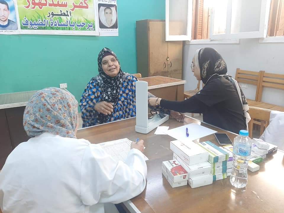 جانب من عمل القافلة (3)