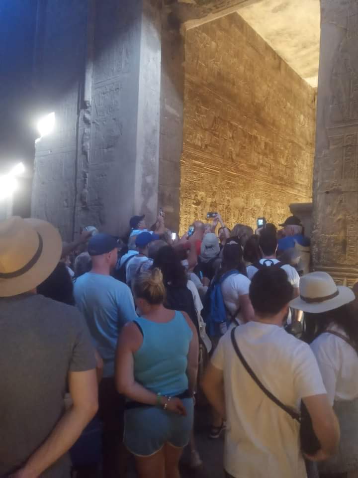 معبد إدفو يفتح زراعيه للسياح والمصريين