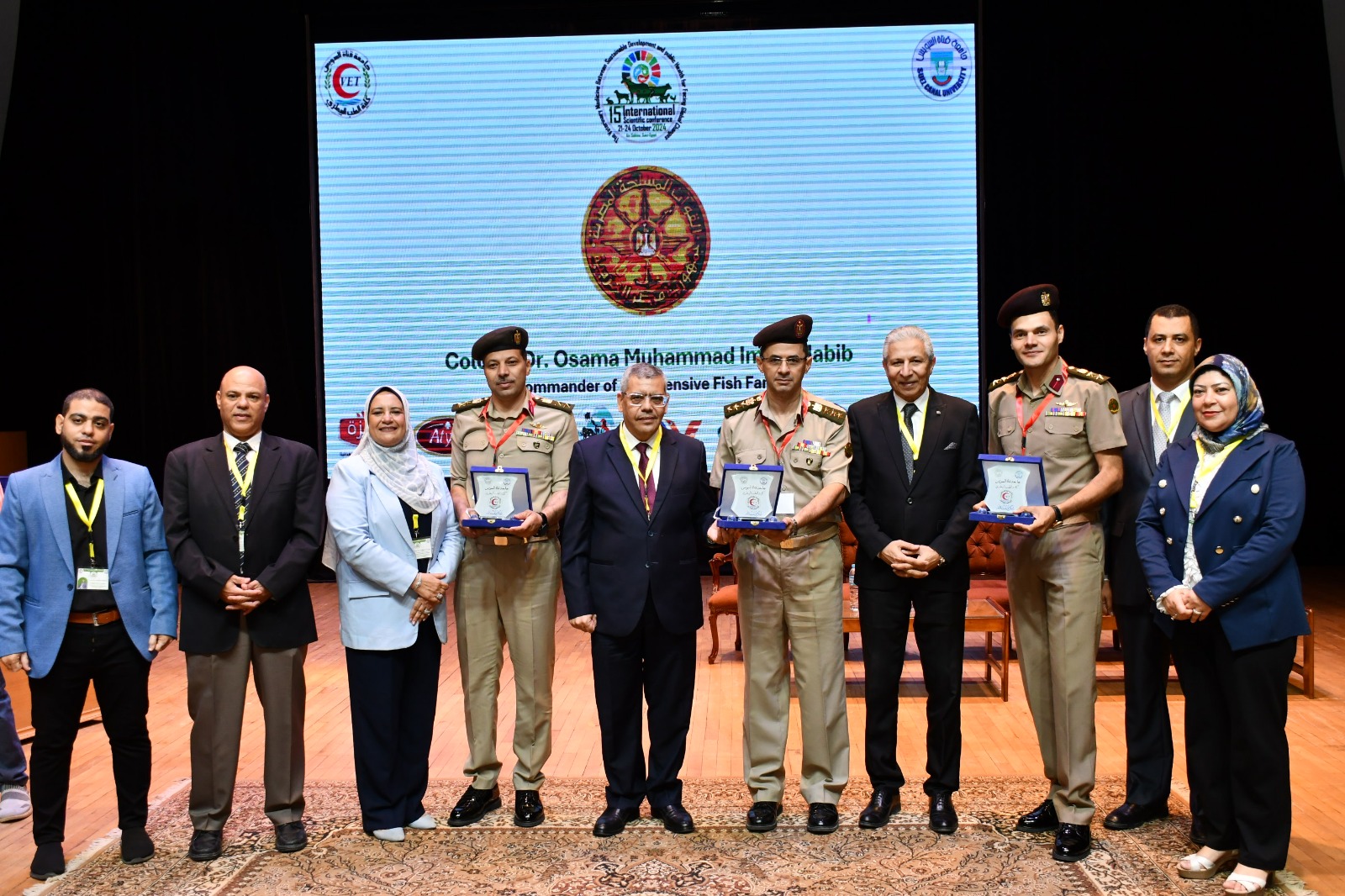 كواليس مؤتمر كلية الطب البيطري بجامعة قناة السويس (9)