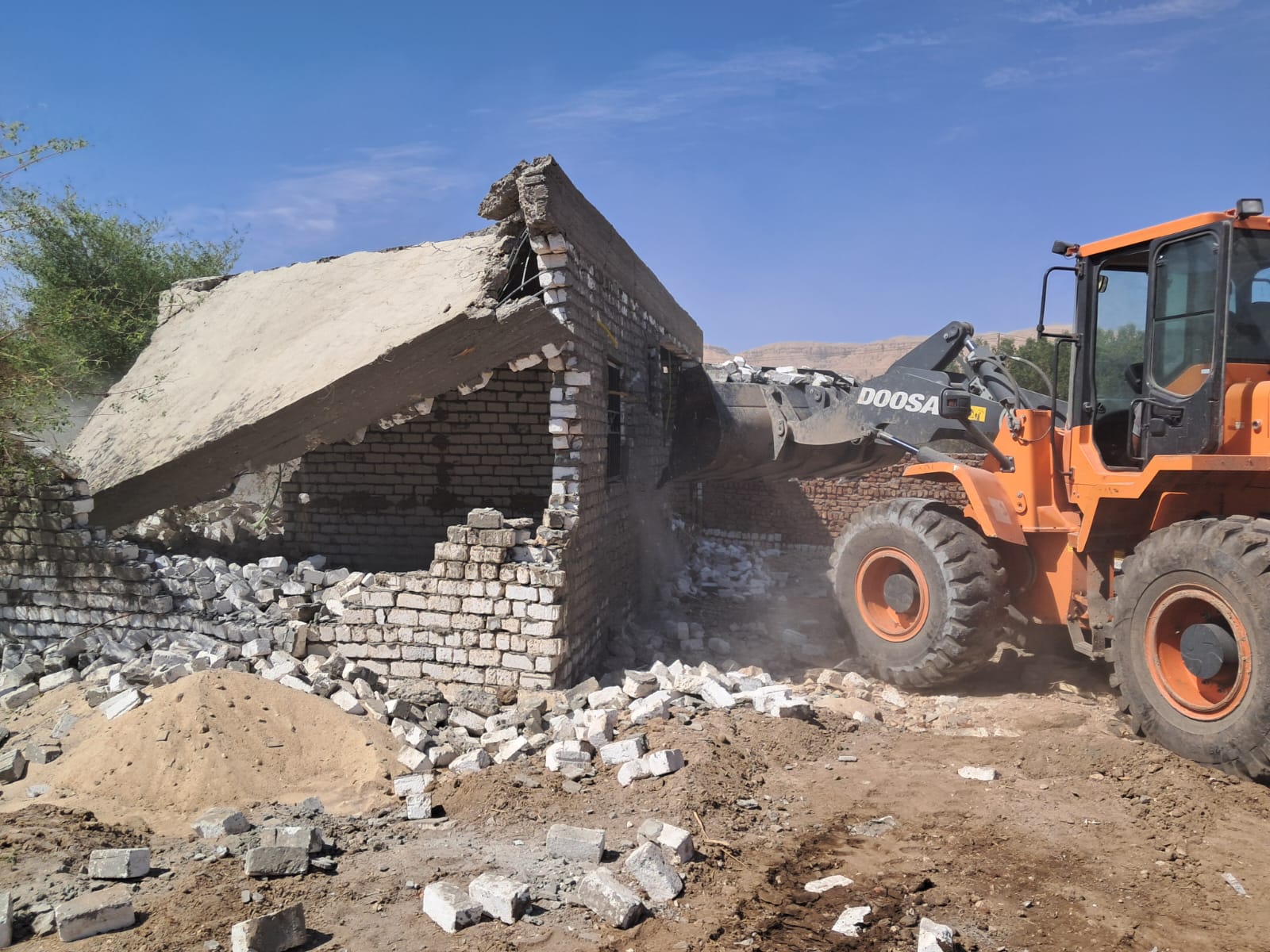 استرداد 5 حالات غير جادة في تنفيذ التقنين على آلاف الأمتار