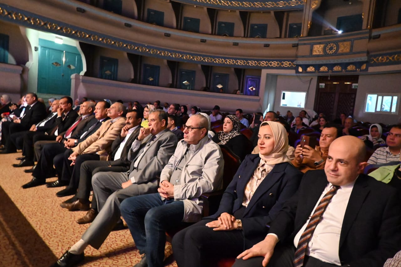 جانب من فعاليات ندوة الموسيقار منير الوسيمي جانب من فعاليات ندوة الموسيقار منير الوسيمي