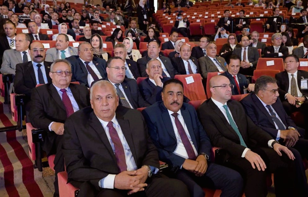 محافظ مطروح يشارك فى فعاليات اليوم العالمى للمدن