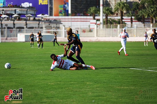 صراع-بين-لاعبات-الاهلي-والزمالك