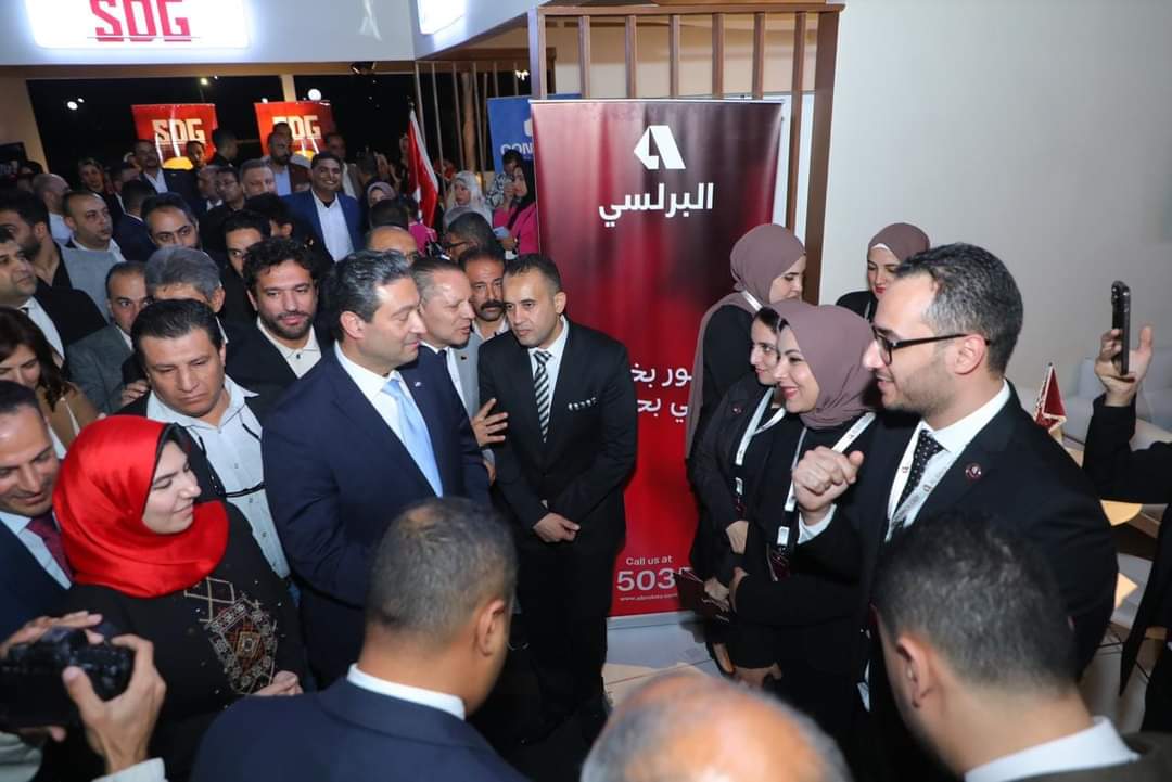 افتتاح المعرض