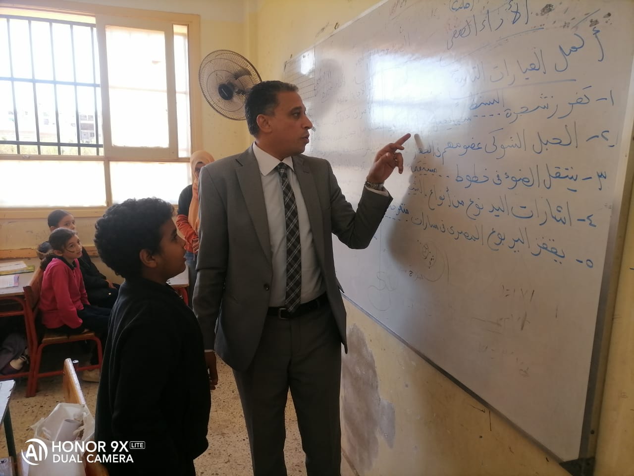 مدير تعليم الجيزة في جولة بالمدارس