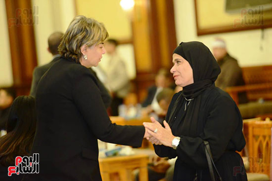 تعزية والدة مفيدة شيحة (8)