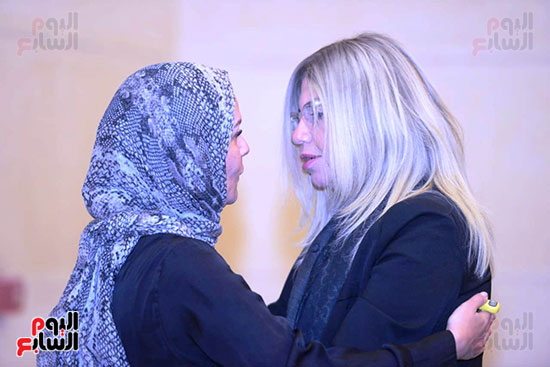 تعزية والدة مفيدة شيحة (10)