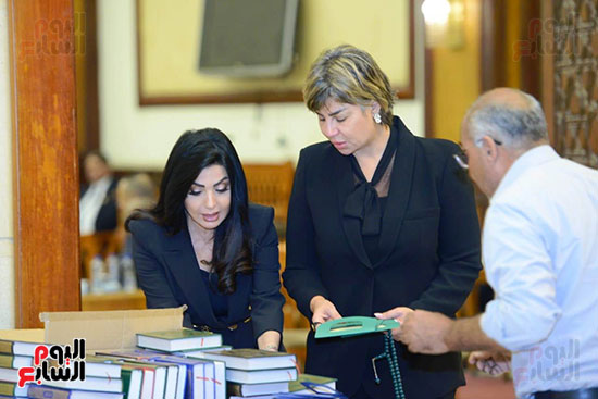 تعزية والدة الاعلامية مفيدة شيحة (20)