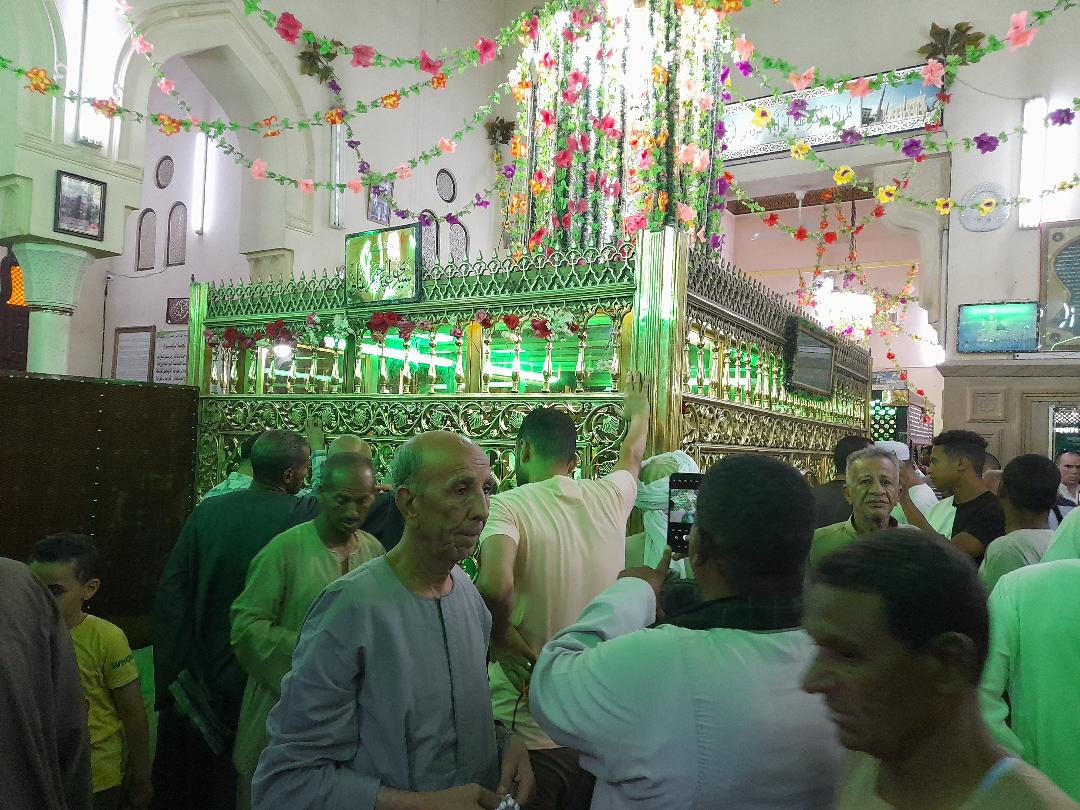 ضريح مسجد القناعي بقنا ضريح مسجد القناعي بقنا