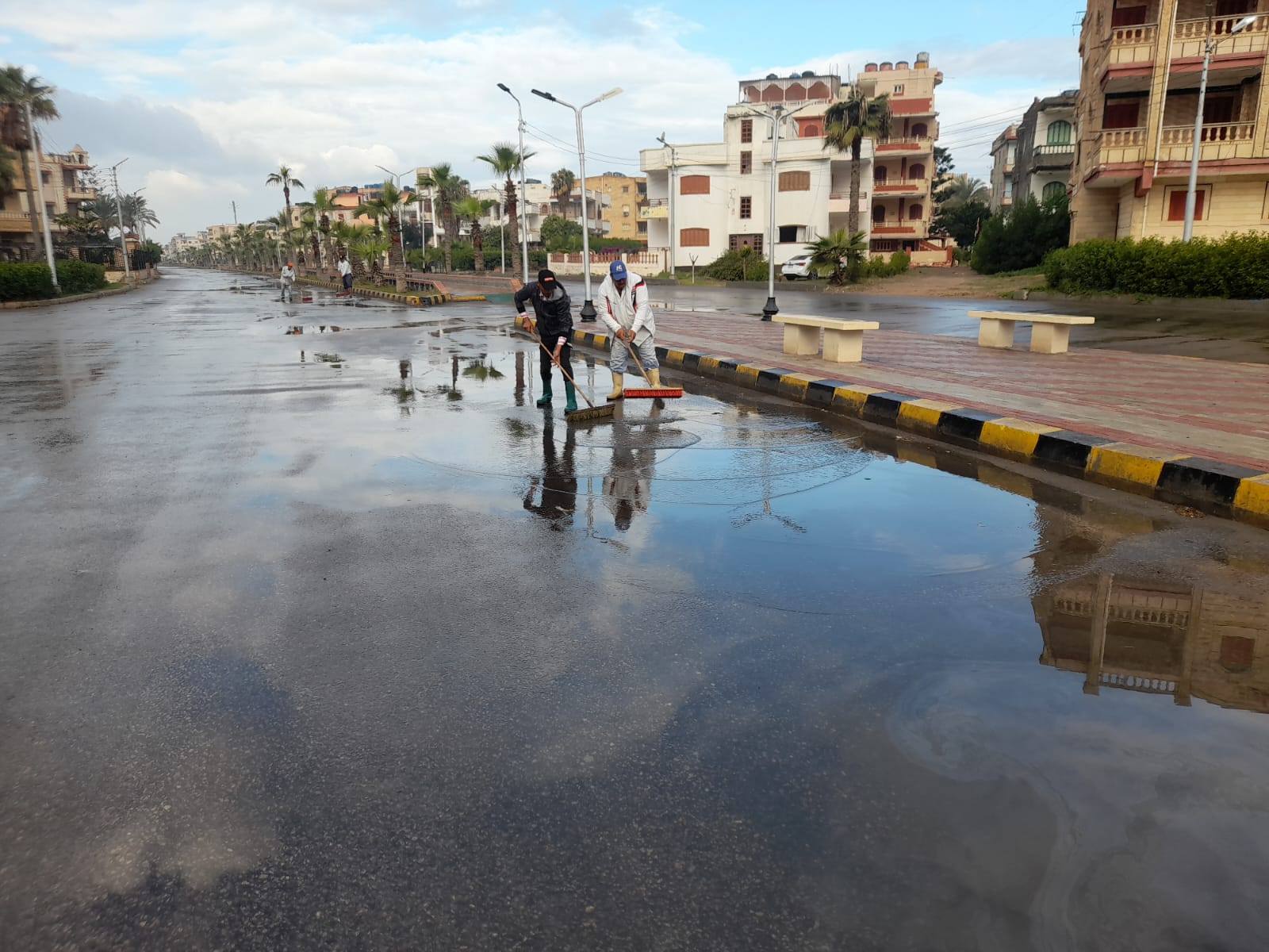 رفع مياه الامطار بالمصيف