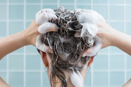 غسيل الشعر