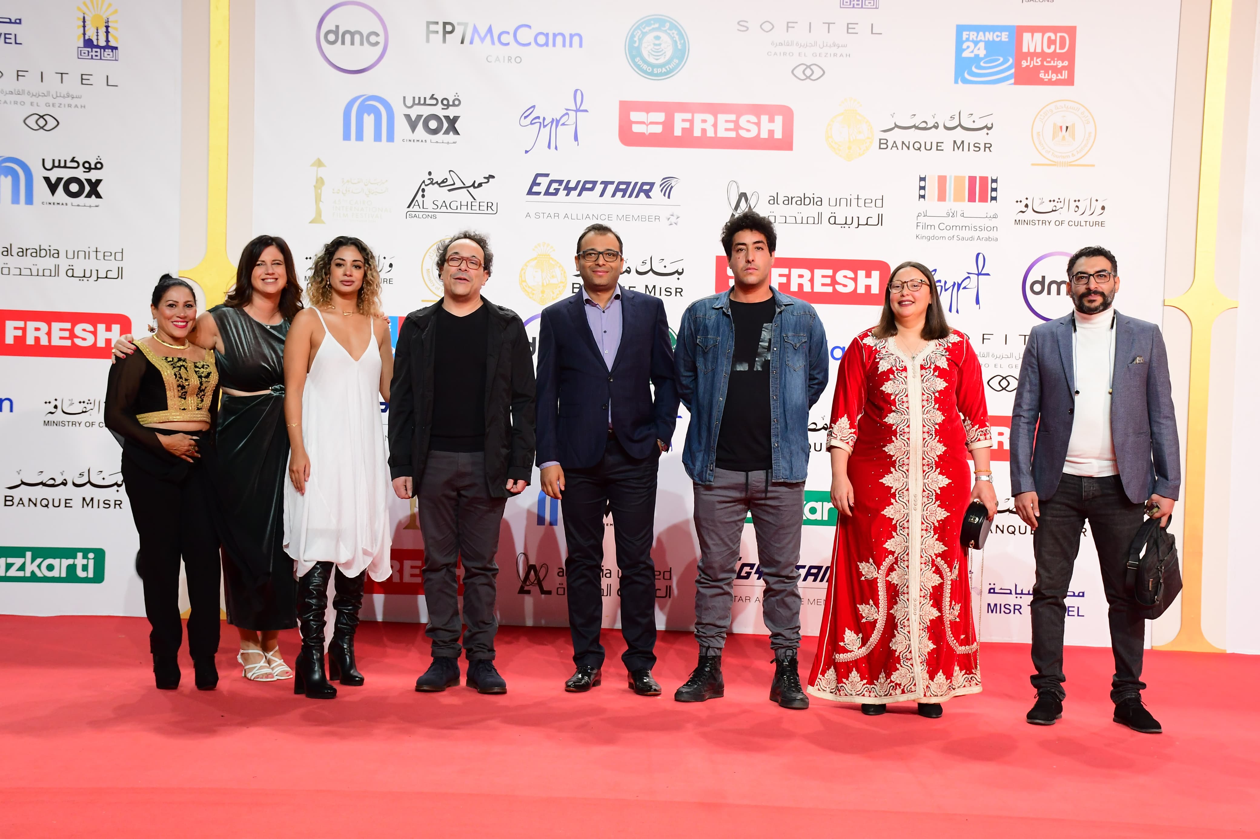 سارة الحناشي ووليد مطر وأبطال الفيلم التونسي قنطرة يحتفلون بعرضه في مهرجان القاهرة السينمائي (6)
