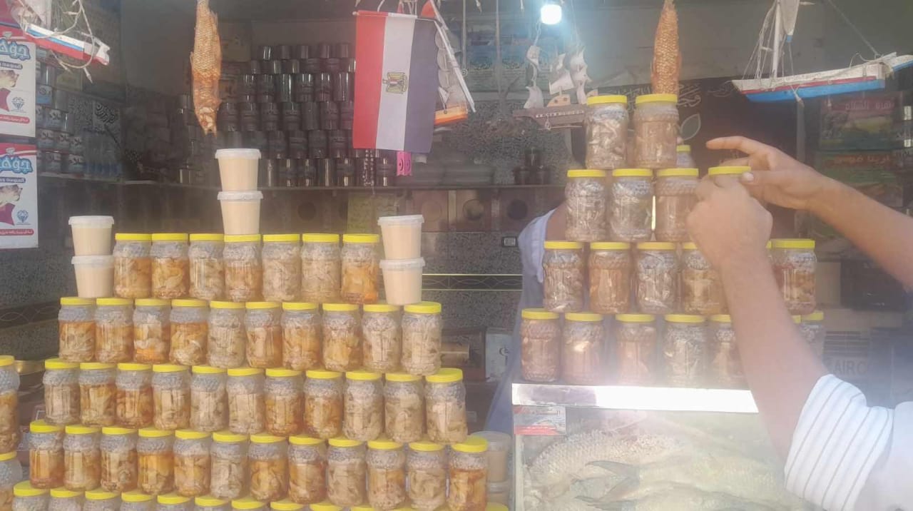 محل بيع فسيخ محل بيع فسيخ