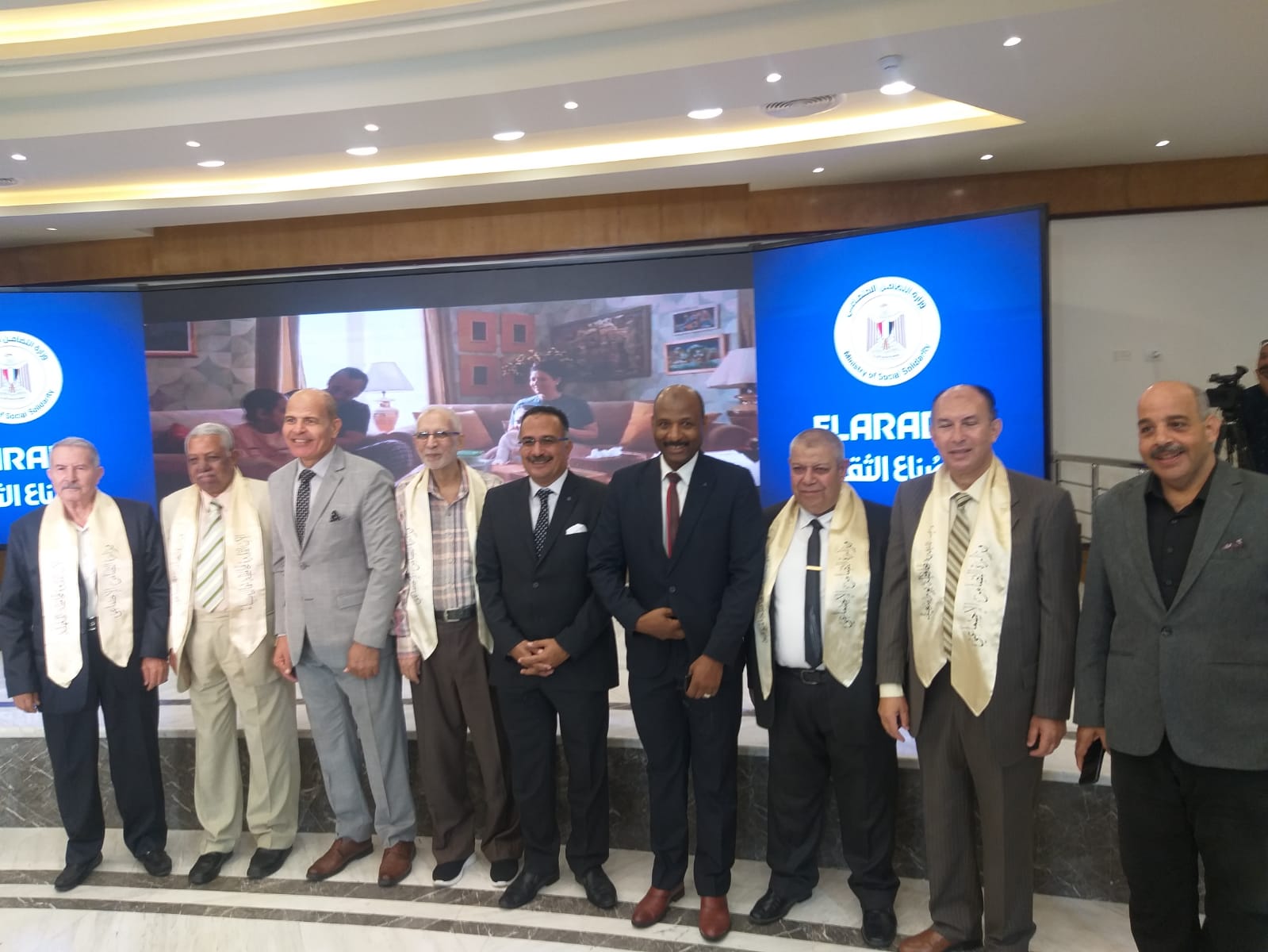 الاباء القدوة الاباء القدوة