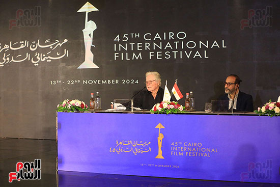 حسين فهمي وعصام زكريا