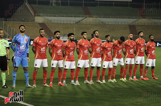 فريق الاهلي قبل مواجهة زد (1)