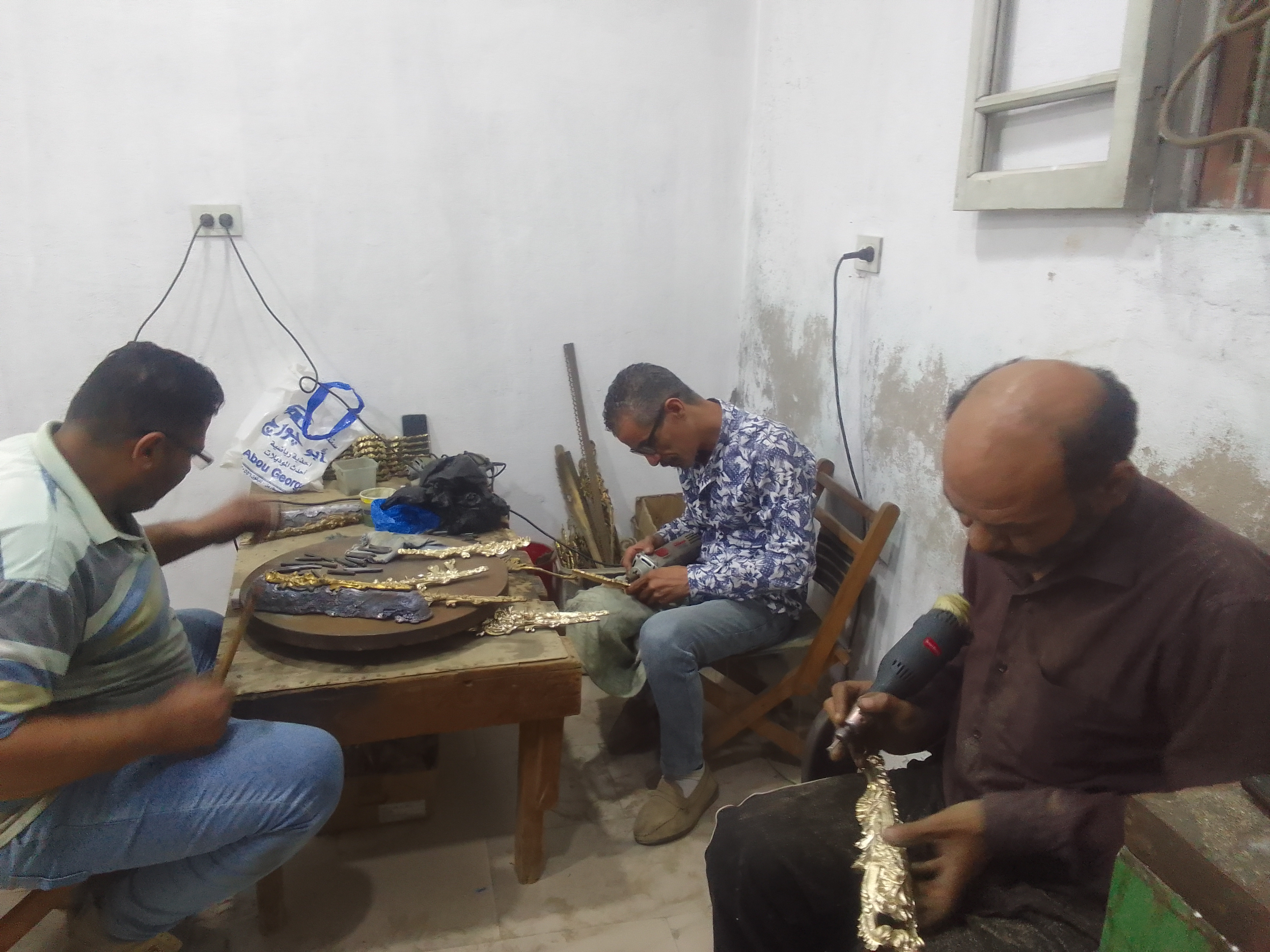 صناع المنحوتات النحاسية بدمياط صناع المنحوتات النحاسية بدمياط