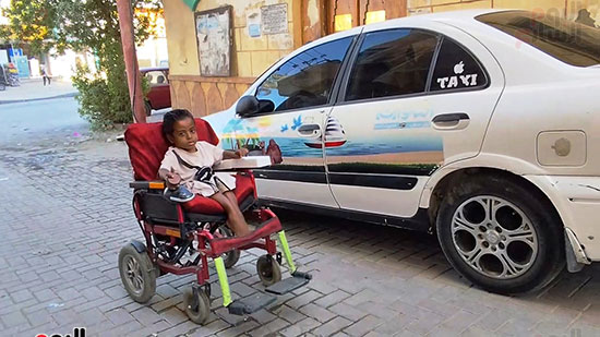 الطفل-ينزل-للشارع_1