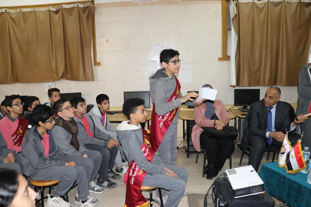المستشار أحمد البنداري يوضح عملية التصويت في الانتخابات