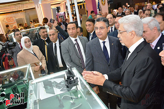 جانب-من-جولة-الدكتور-شريف-فاروق