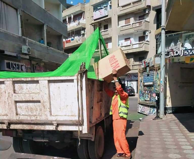 جانب من تطوير. منظومة النظافة بالبحيرة