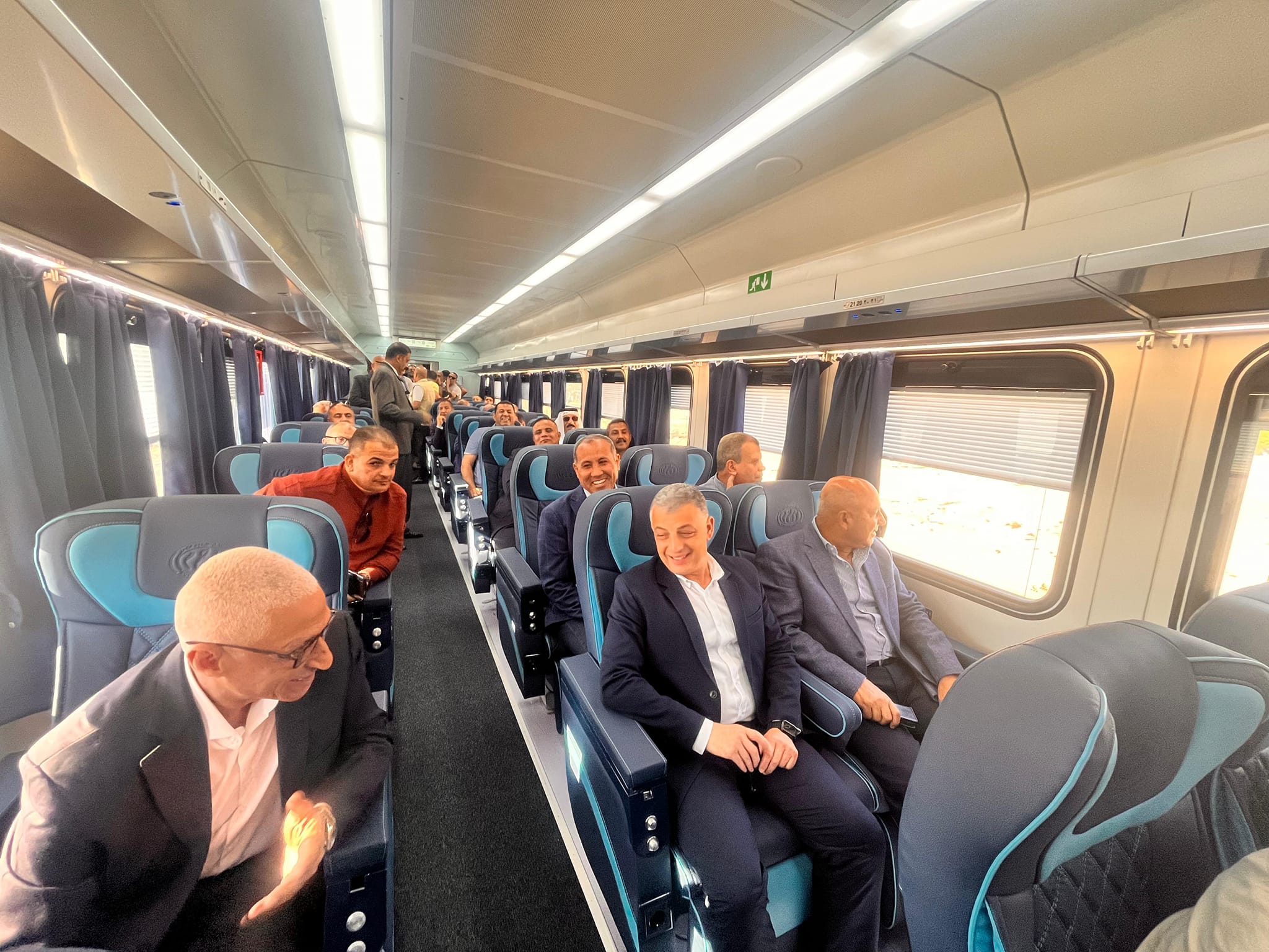 القطار يسير في سيناء