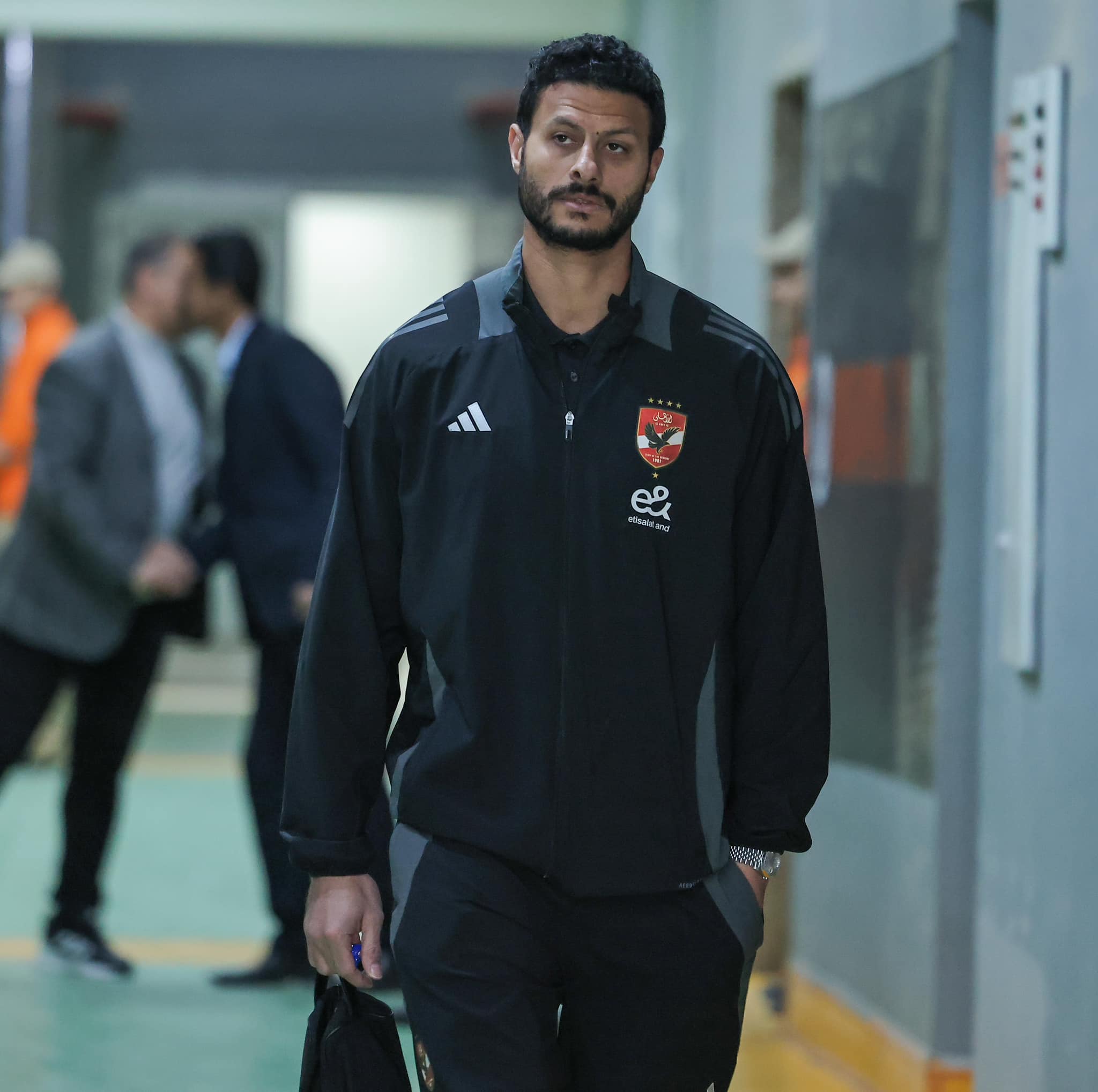 لقطات من وصول الاهلي ملعب برج العرب لمواجهة الأهلي  (15)