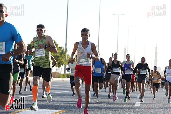 جانب من الماراثون بالعاصمة الأدارية