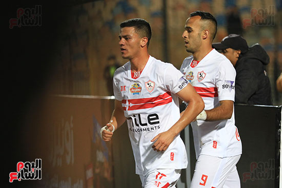 احتفال ناصر منسى مهاجم الزمالك  (3)