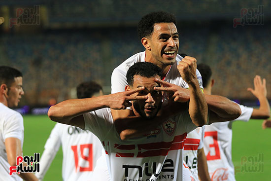 احتفال نبيل عماد دونجا لاعب الزمالك (4)