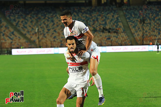 احتفال نبيل عماد دونجا لاعب الزمالك (8)