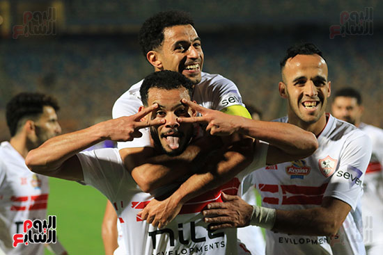 احتفال نبيل عماد دونجا لاعب الزمالك (2)