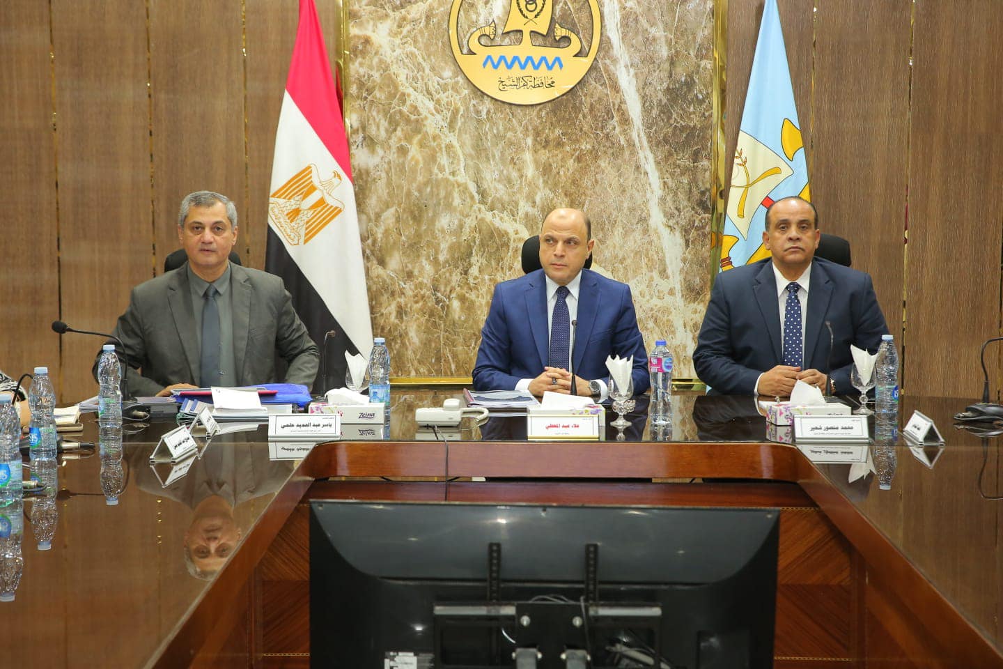 محافظ كفر الشيخ يناقش موقف الحوزة العمرانية محافظ كفر الشيخ يناقش موقف الحوزة العمرانية